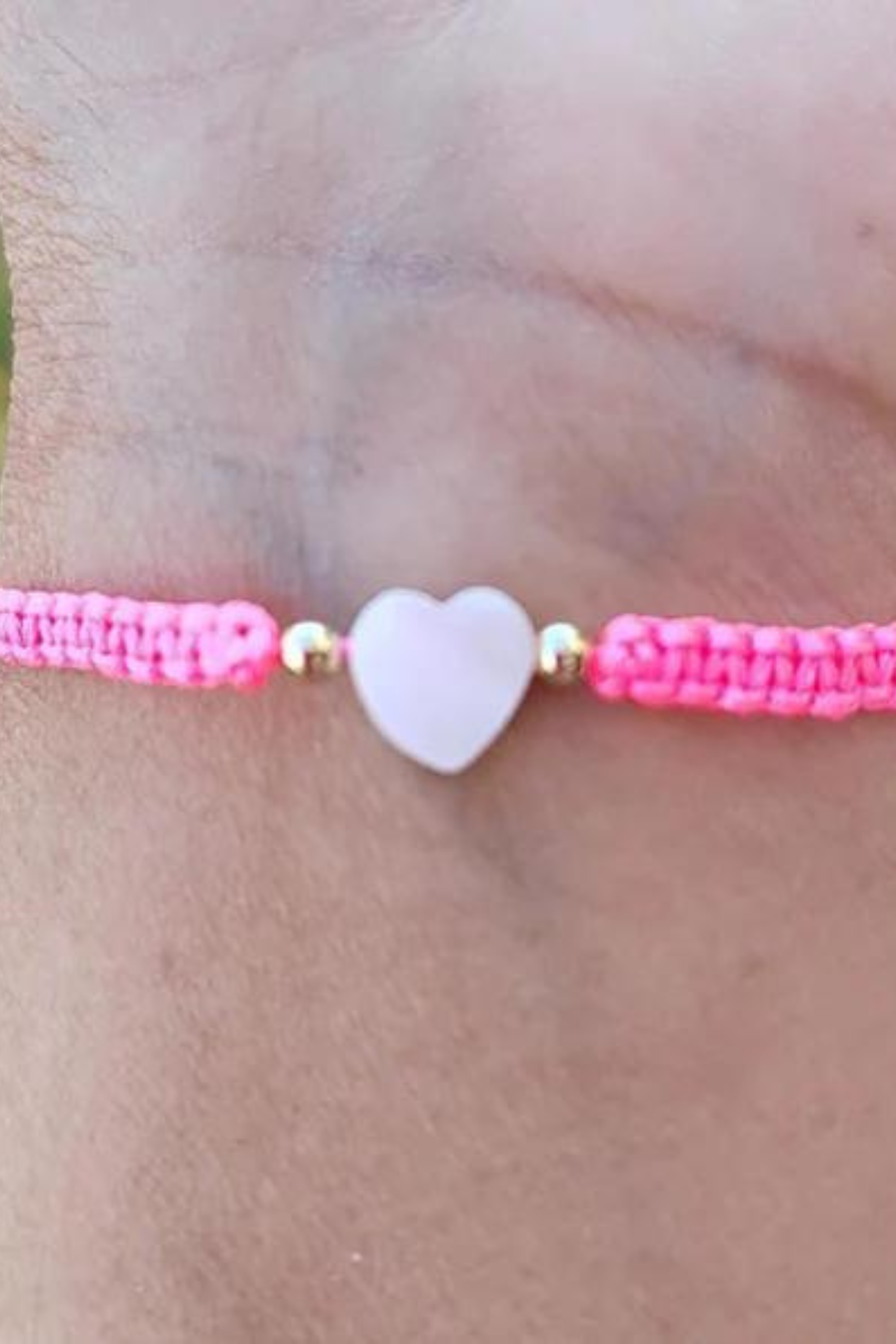 Mother of Pearl Citron Bracelet - Neon Pink