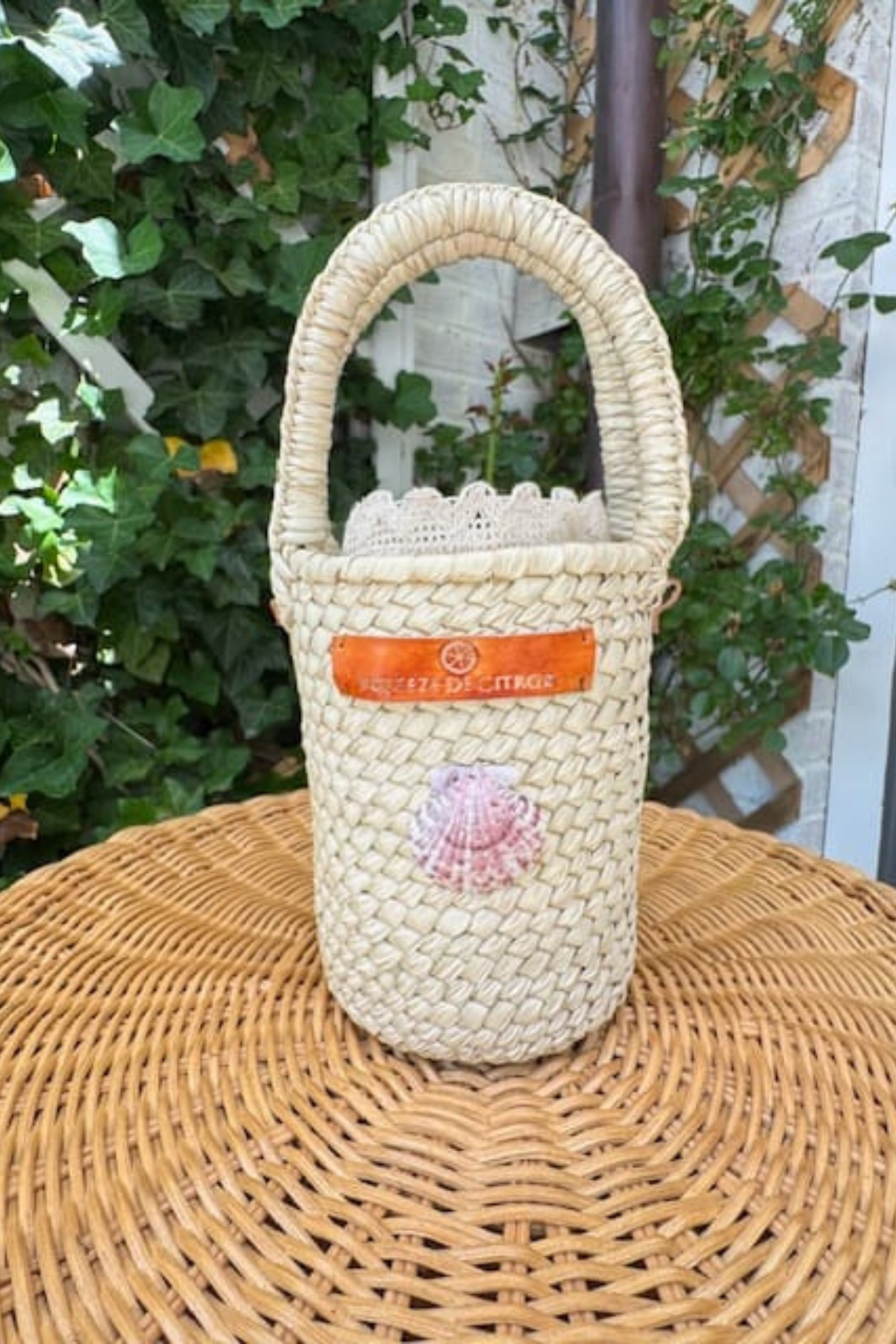 Nantucket Palm Shell Bucket Tote Citron