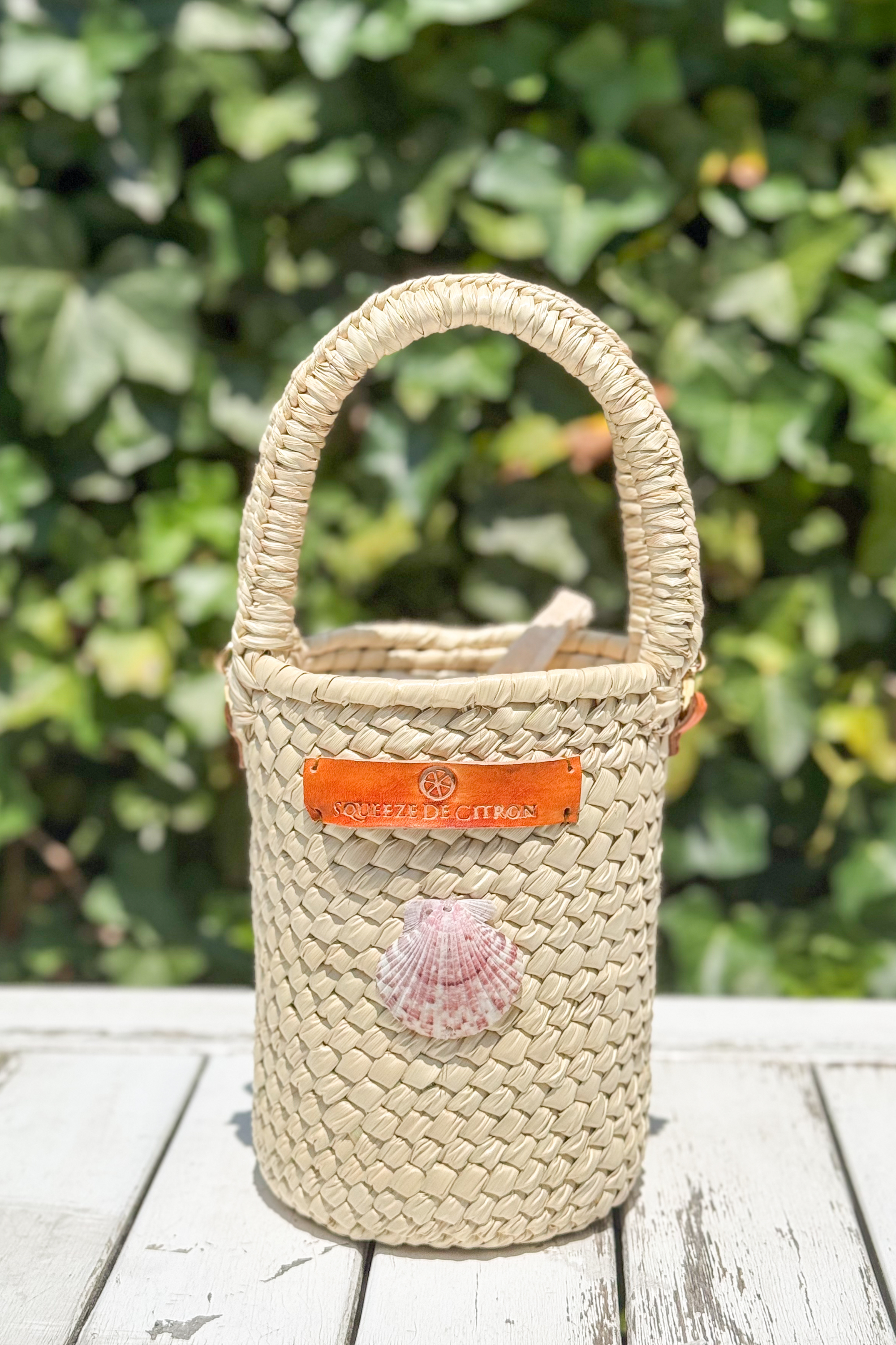 Nantucket Palm Shell Bucket Tote Citron
