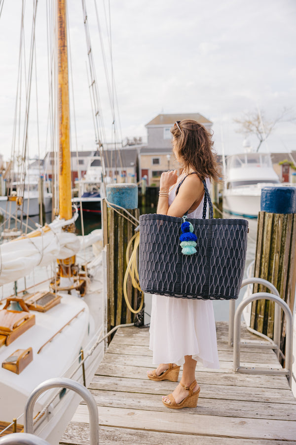 Navy Mesh Citron Tote – X Large